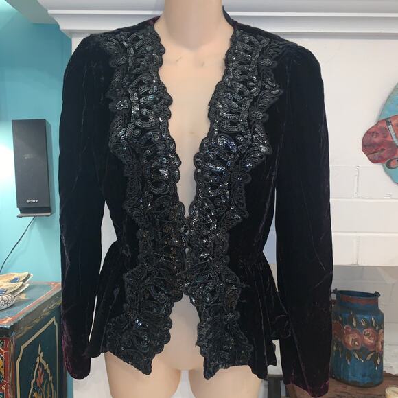 OUTSTANDING VINTAGE VELVET SEQUIN TRIM FITTED JACKET OR TOP EDWARDIAN - Picture 5 of 10